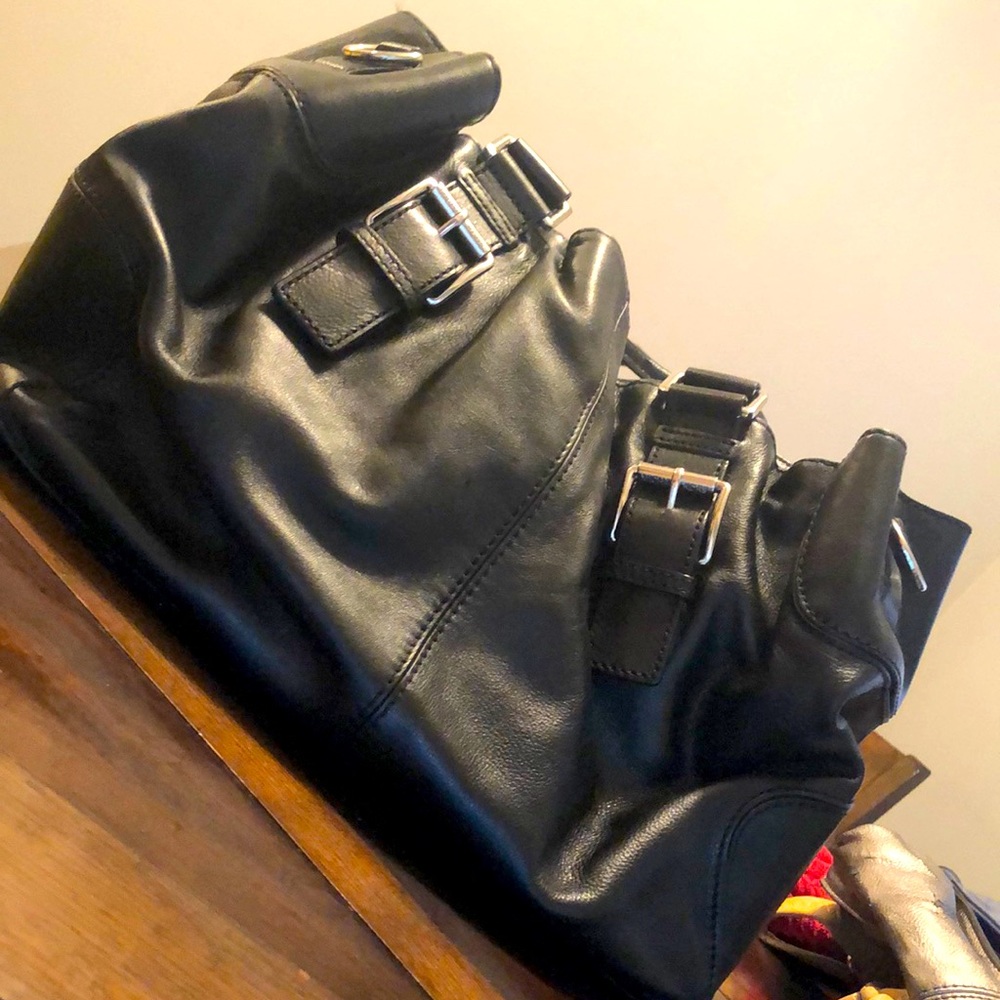 A Michael Kors purse